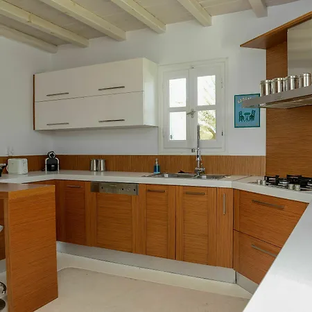 Newly-built Private Luxury Villa Ano Mera